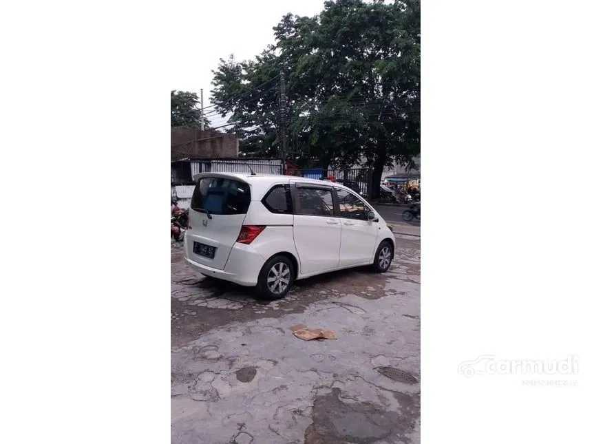 2012 Honda Freed S MPV