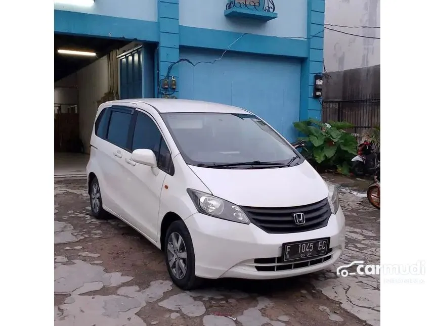 2012 Honda Freed S MPV