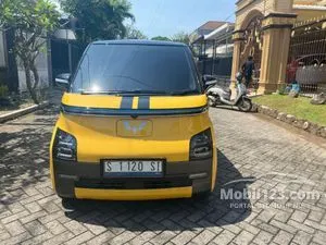 2022 Wuling Air EV Standard Range Hatchback