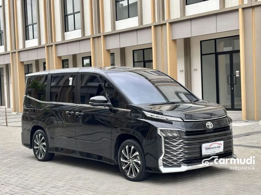 2023 Toyota Voxy (Non Premium Color) MPV