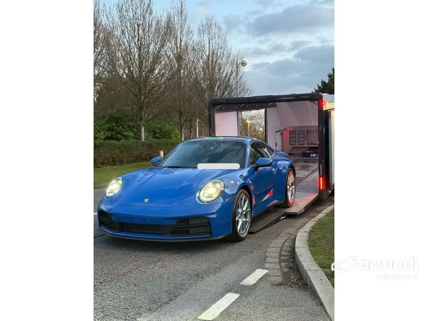 2025 Porsche 911 Carrera Coupe