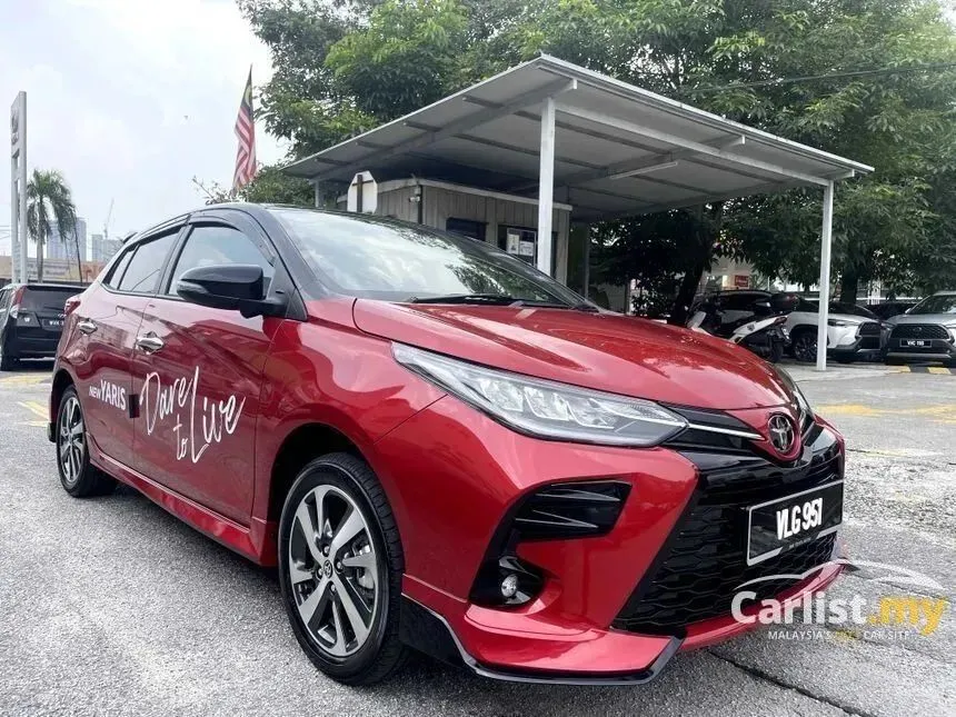 2025 Toyota Yaris G Hatchback