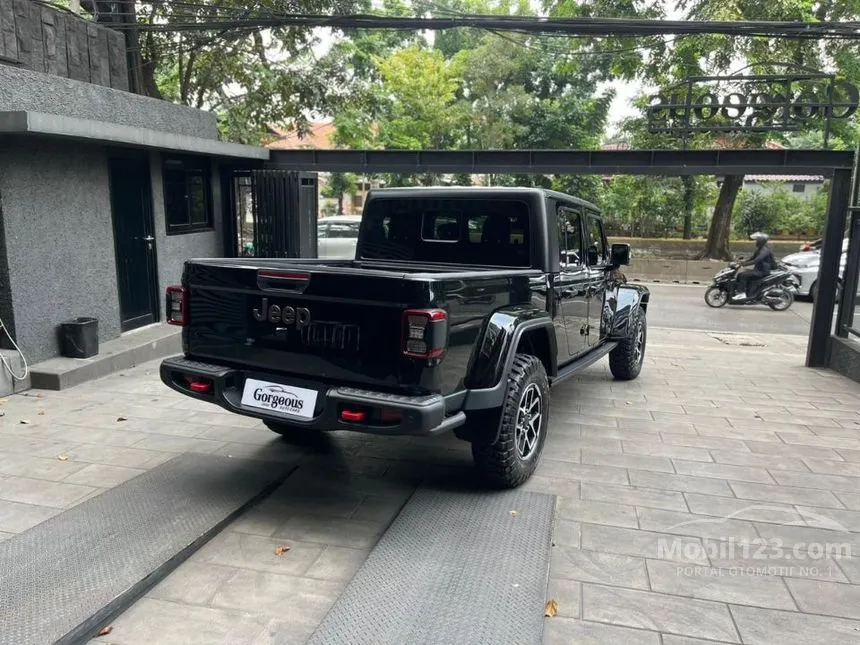 2025 Jeep Gladiator Rubicon Pickup