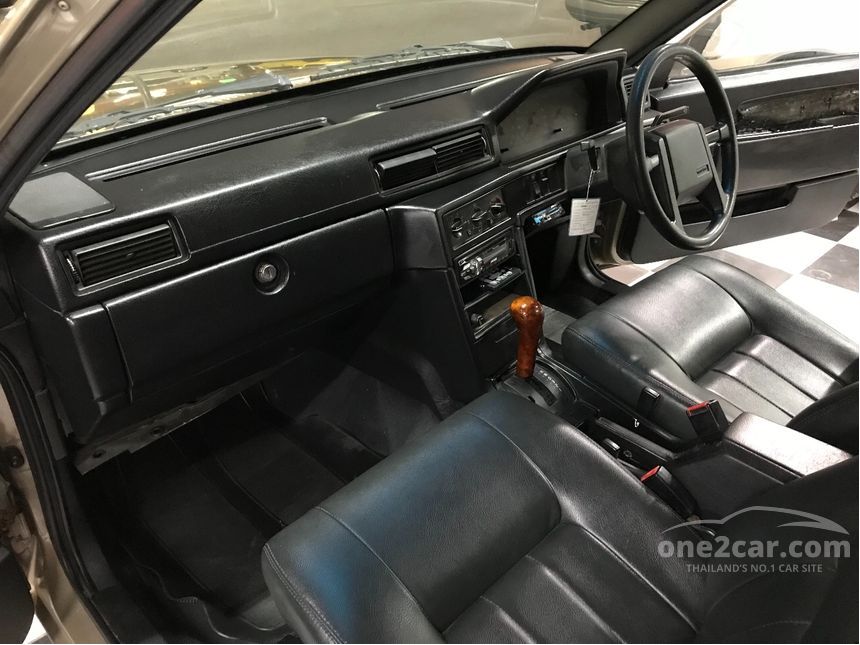 Volvo 940 салон