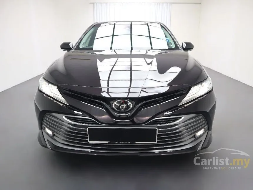 2019 Toyota Camry V Sedan