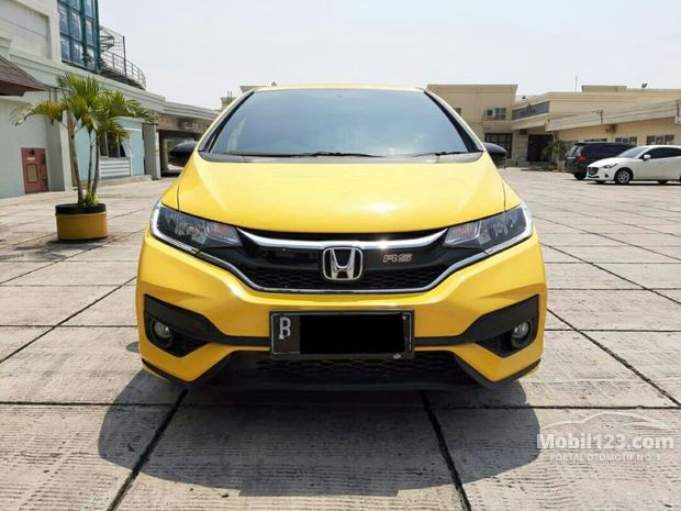 Honda Jazz Mobil Bekas Baru dijual di Dki-jakarta 