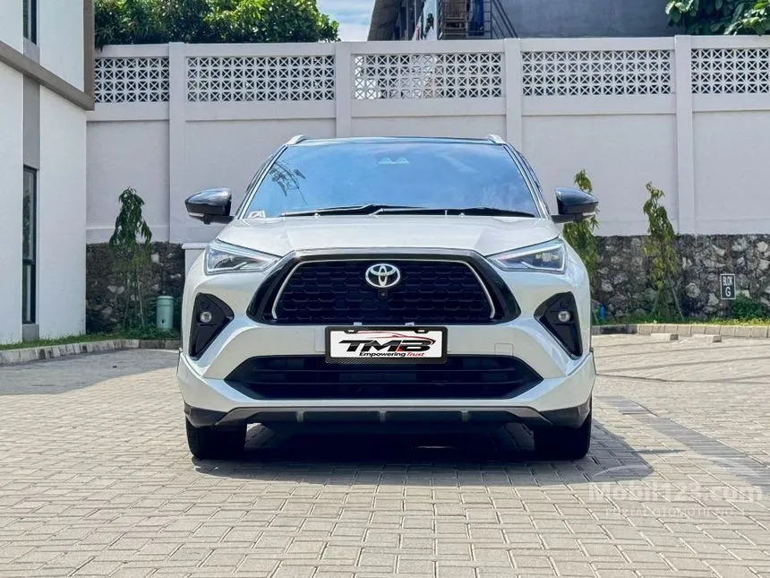 2024 Toyota Yaris Cross S HV with GR Parts Aero Pkg SUV