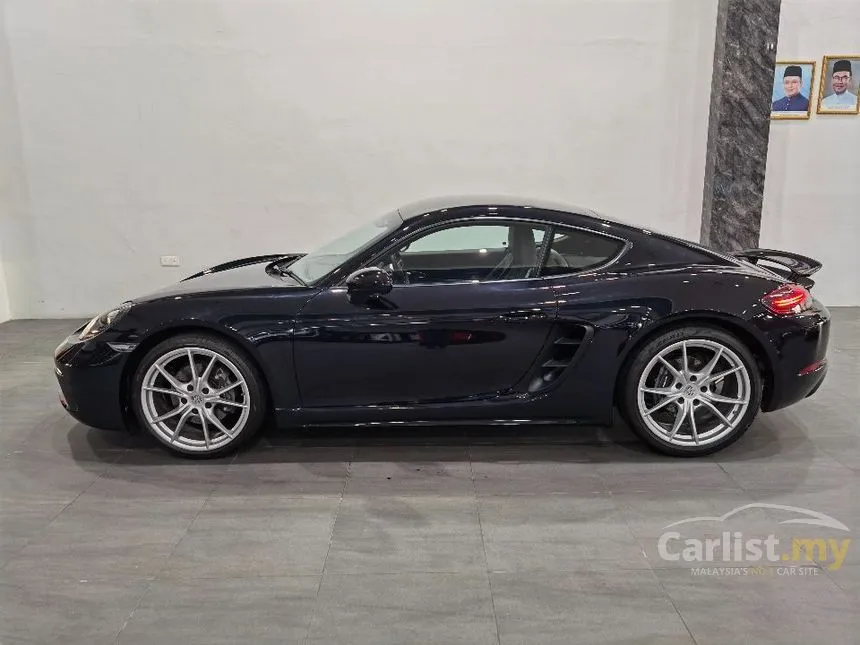 2021 Porsche 718 Cayman Coupe
