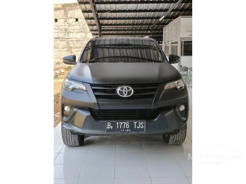 Jual Mobil Toyota Fortuner 2019 VRZ 2.4 di DKI Jakarta Automatic SUV Hitam Rp 385.000.000