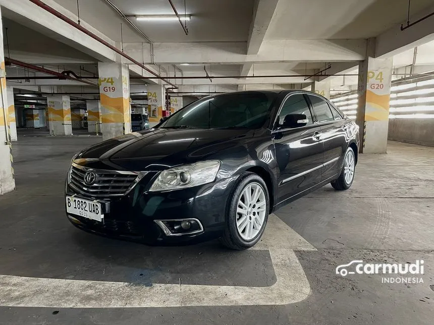 2010 Toyota Camry V Sedan