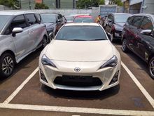 TOYOTA 86 PUTIH 2016 CUCI GUDANG DAN FREE SPAREPART 3 TAHUN TANPA KLUAR BIAYA SERVICE