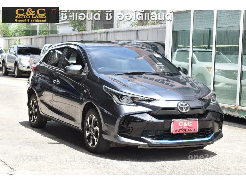 2023 Toyota YARIS Sport Hatchback