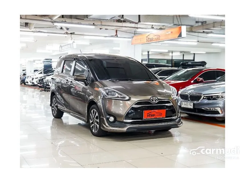 Jual Mobil Toyota Sienta 2017 Q 1.5 di DKI Jakarta Automatic MPV Coklat Rp 165.000.000