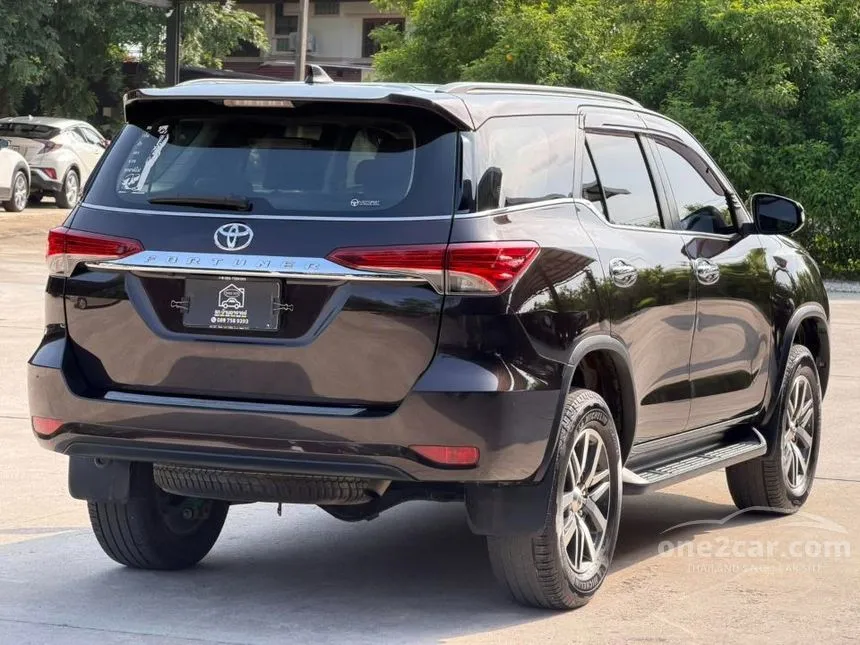 2016 Toyota FORTUNER V SUV