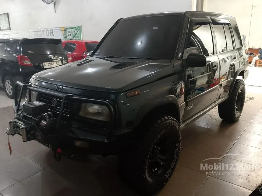 1993 Suzuki Vitara SUV
