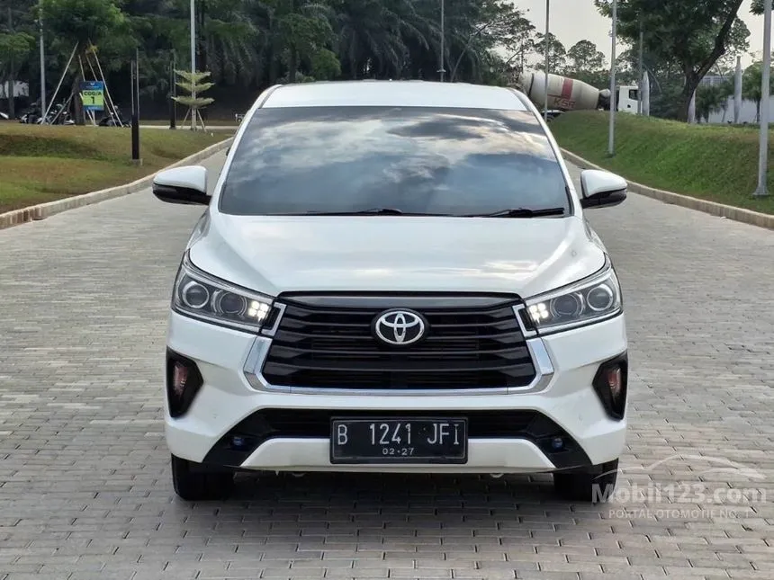 2022 Toyota Kijang Innova V MPV