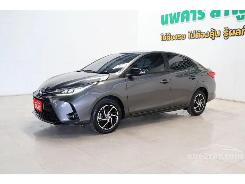 2022 Toyota Yaris Ativ Sport Premium Sedan