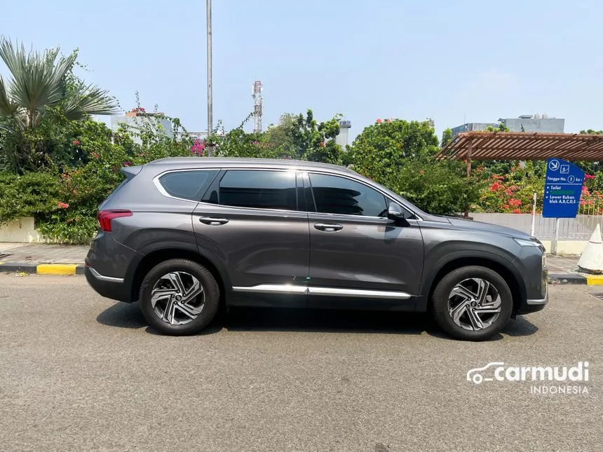 2021 Hyundai Santa Fe Signature SUV