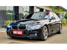 BMW 330i LCI M-Sport 2016 Black Sapphire Tangan Pertama Low KM 18ribuan ISTIMEWA Full Original Full Spec SIAP PAKAI