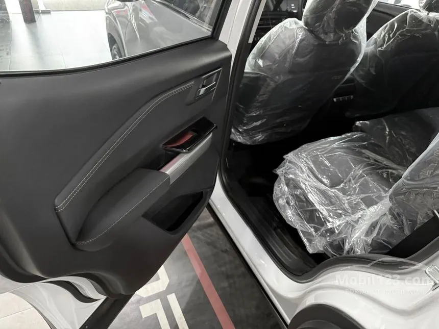 2026 Mitsubishi Destinator Ultimate Premium (Quartz White Pearl) SUV