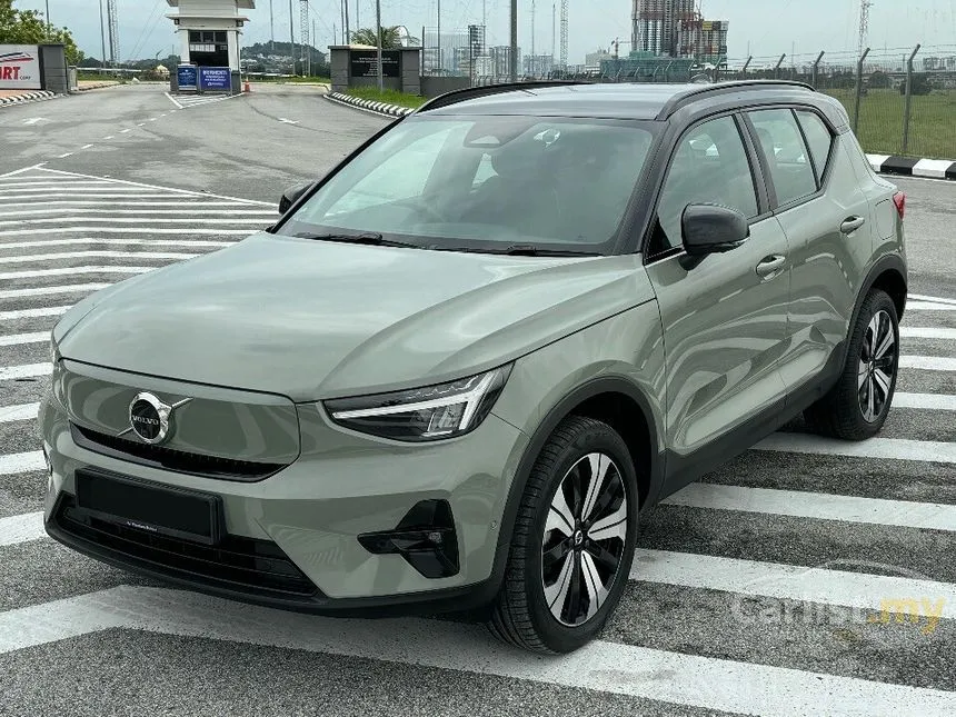 2022 Volvo XC40 Recharge P8 SUV