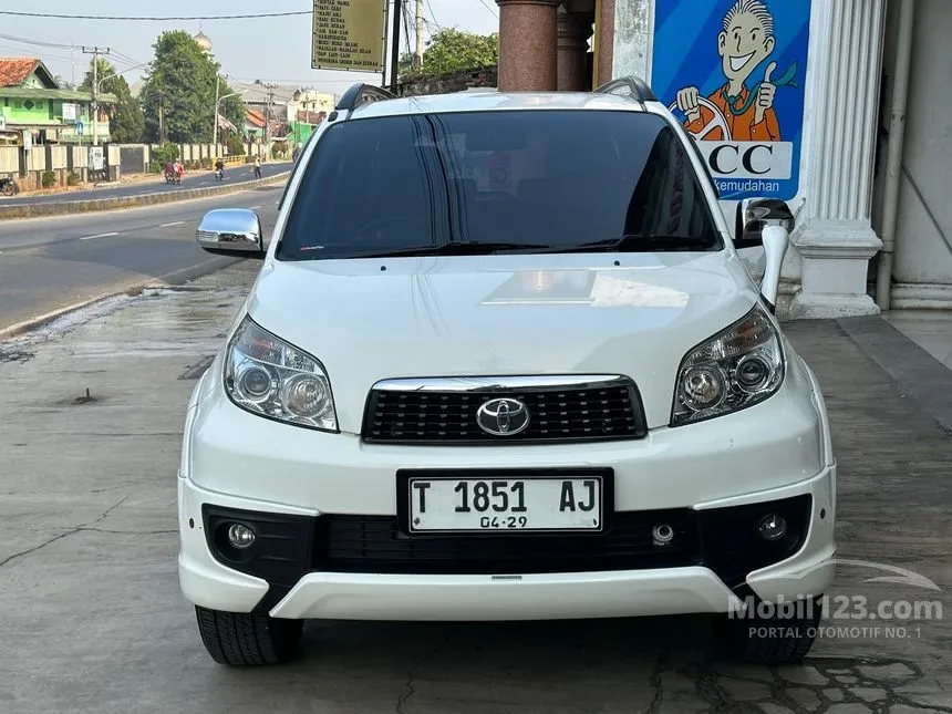 Jual Mobil Toyota Rush 2014 TRD Sportivo 1.5 di Jawa Barat Manual SUV Putih Rp 155.000.000