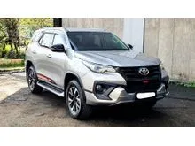 2018 Toyota Fortuner 2.4 TRD SUV silver pajak panjang 1 tahun cash kredit proses bisa dibantu ktp daerah juga bisa