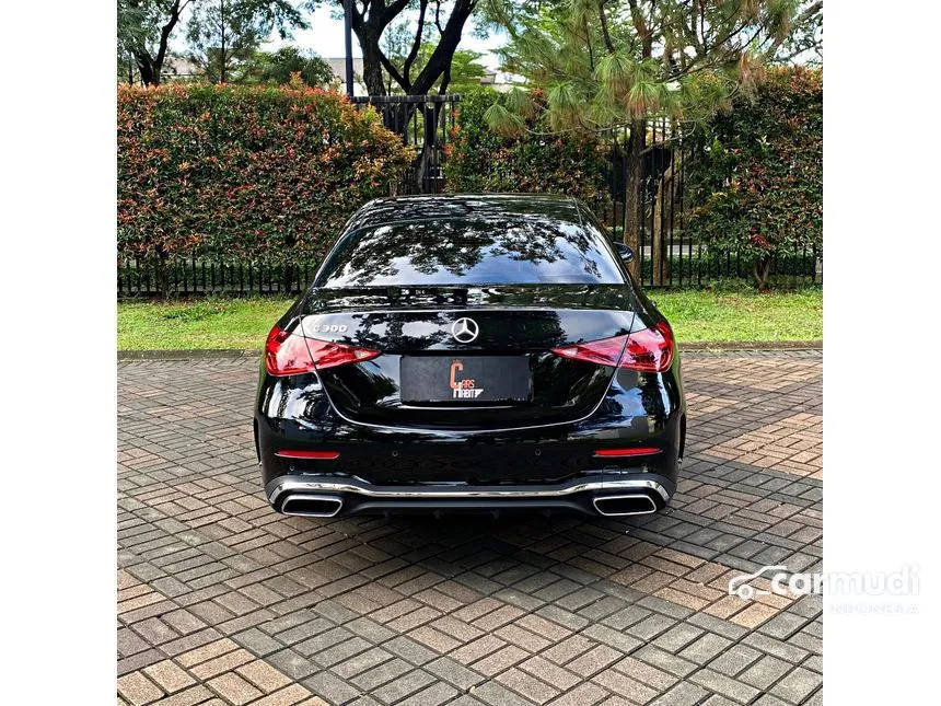 2022 Mercedes-Benz C300 AMG Line Sedan