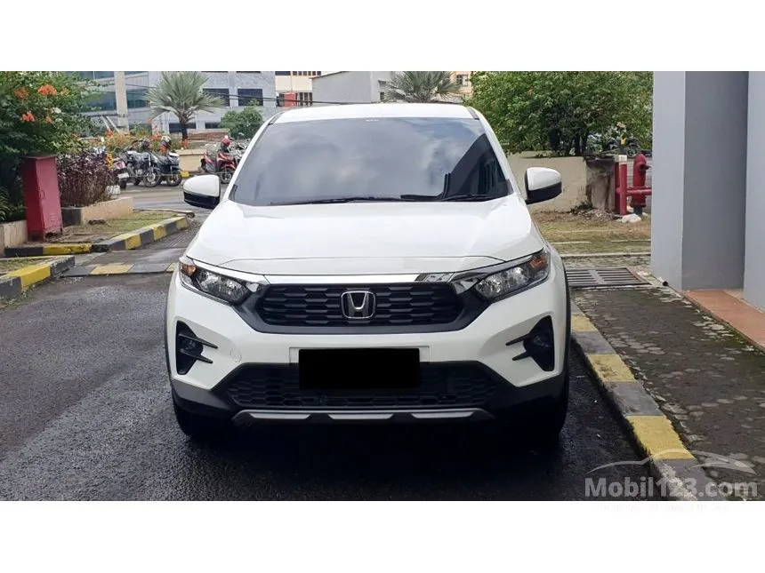2025 Honda WR-V E SUV