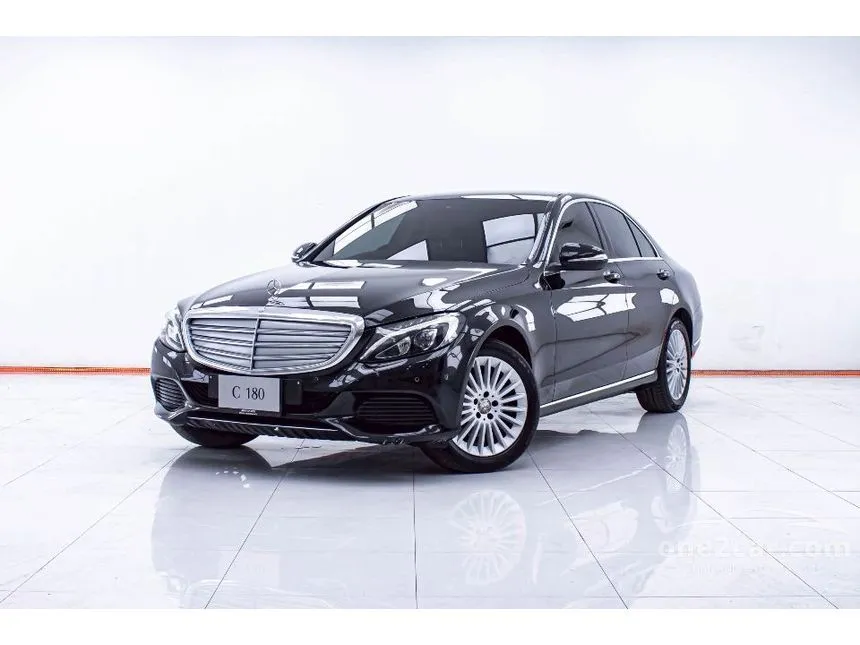 2015 Mercedes-Benz C180 Sedan