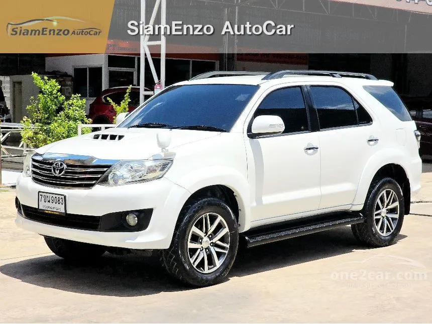 2012 Toyota FORTUNER V SUV