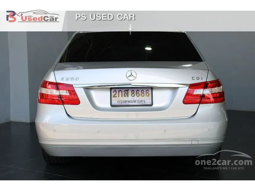 2010 Mercedes-Benz E250 CDI Elegance Sedan