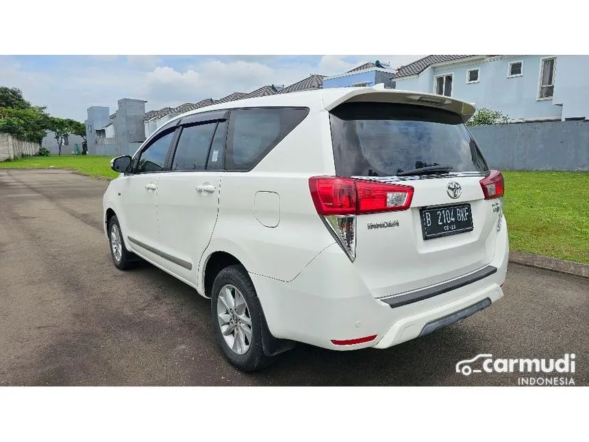 2016 Toyota Kijang Innova V MPV