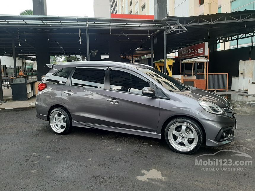 Modif Mobilio Abu Abu Konsep Baru