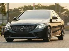 2019 Mercedes-Benz C300 2.0 AMG Line Sedan Odo 22 Rbuan (TERMURAH)