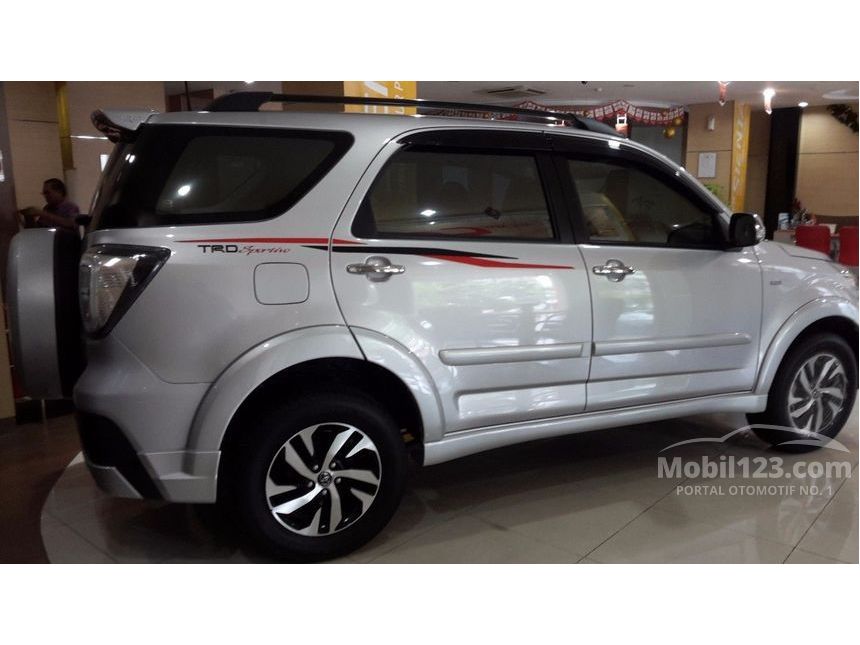 Jual Mobil Toyota Rush 2019  TRD Sportivo 7 1 5 di DKI 