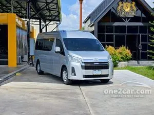 2020 Toyota Commuter 2.8 Van