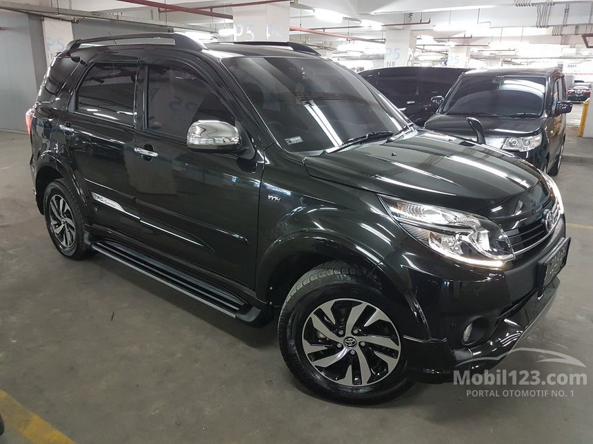 Toyota rush 2016