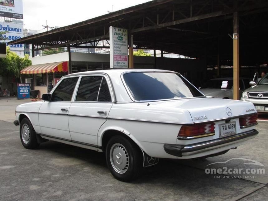 Mercedes-Benz 300D 1989 3.0 in กรุงเทพและปริมณฑล Automatic Sedan สีขาว ...