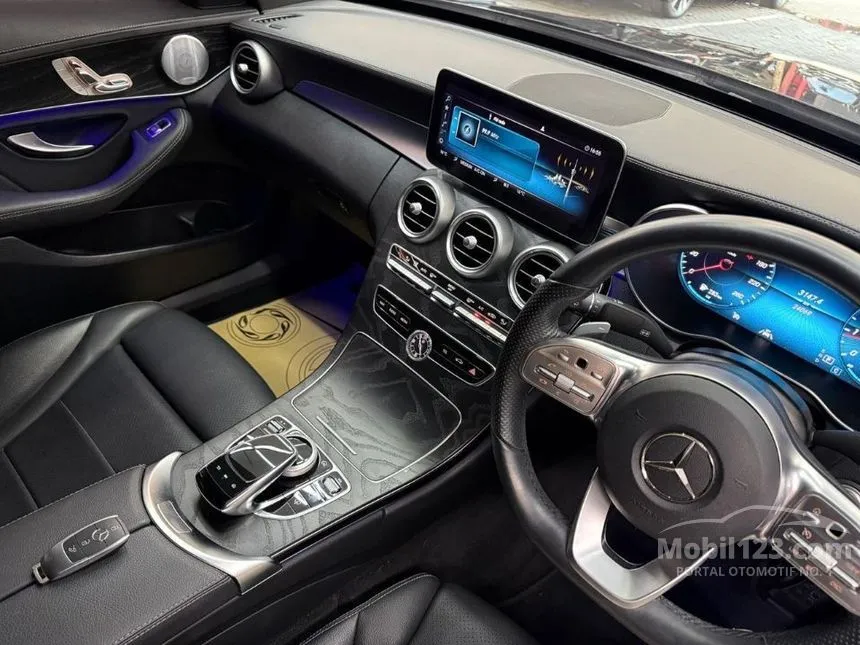 2021 Mercedes-Benz C300 AMG Final Edition Sedan