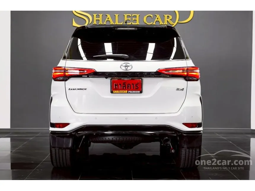 2024 Toyota FORTUNER Legender SUV
