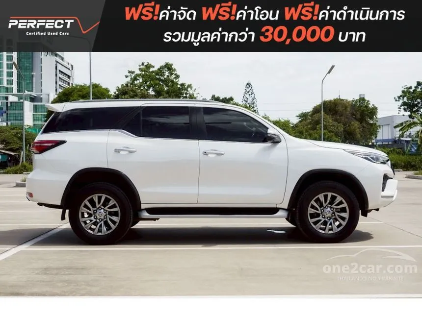2022 Toyota FORTUNER V SUV