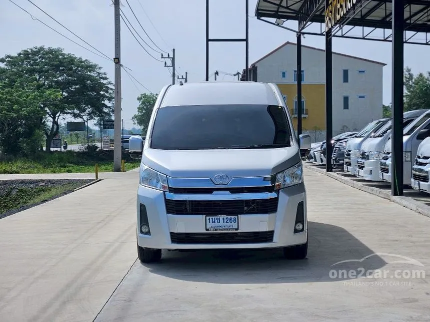 2020 Toyota Commuter Van