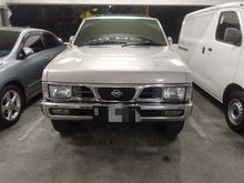 Nissan Terrano 2.4 antic.98
