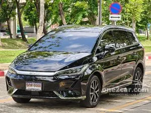 2024 BYD M6 Extended Wagon