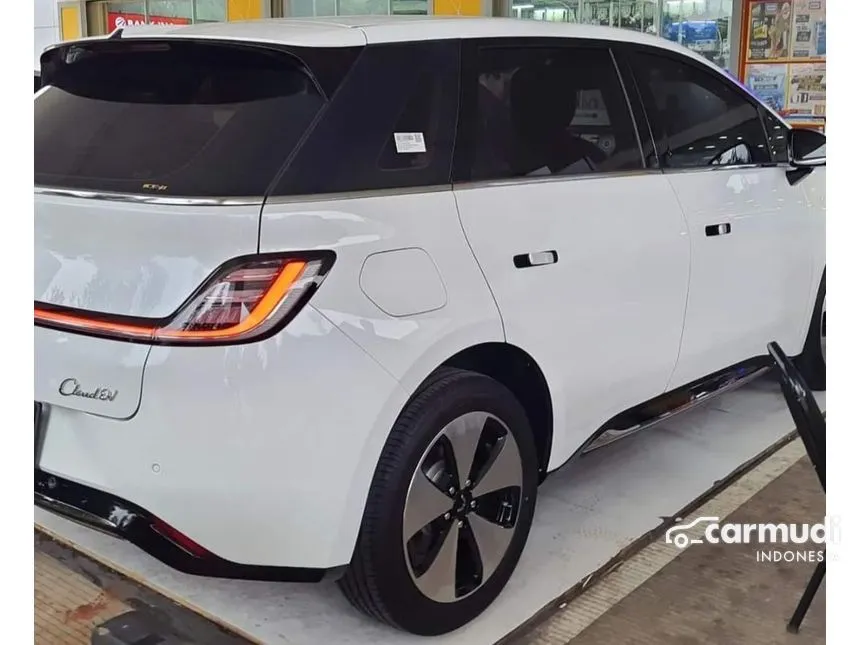 2024 Wuling Cloud EV EV Hatchback