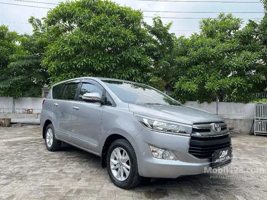 Jual Mobil Toyota Kijang Innova 2016 V 2.4 di Jawa Timur Automatic MPV Silver Rp 325.000.000