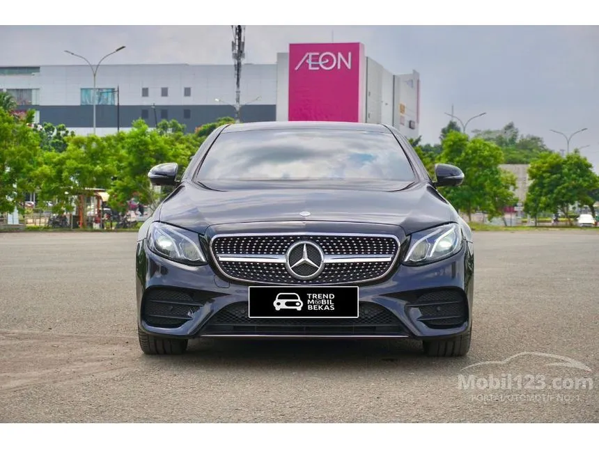 2017 Mercedes-Benz E300 Avantgarde Sedan
