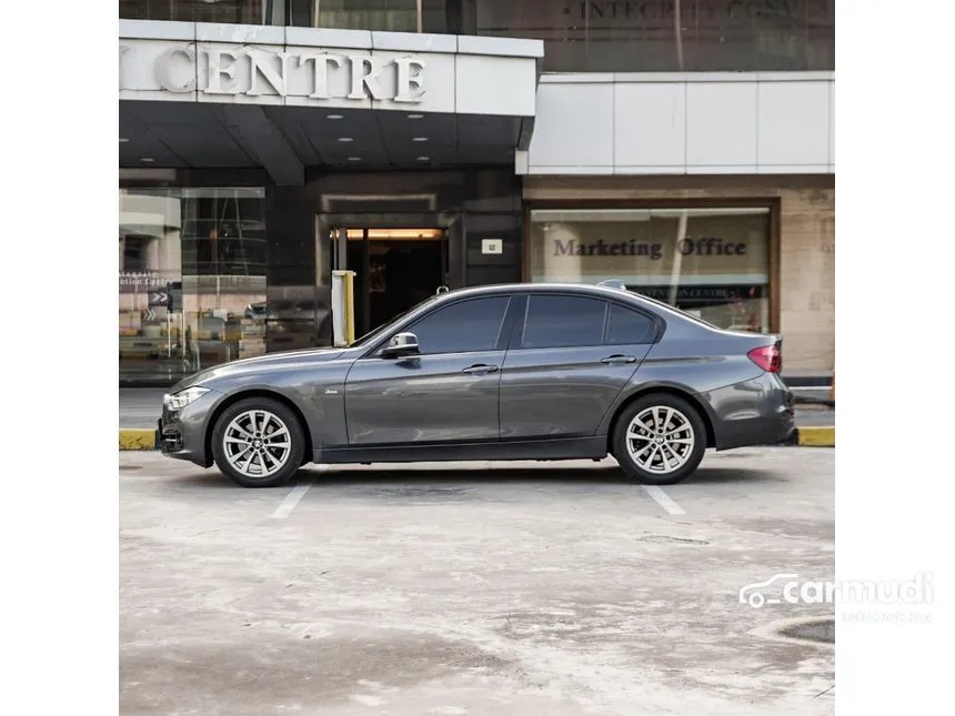 2018 BMW 320i Sport Sedan