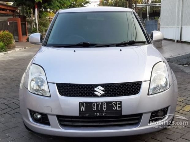 Suzuki Swift Mobil Bekas Baru dijual di Surabaya Jawa 